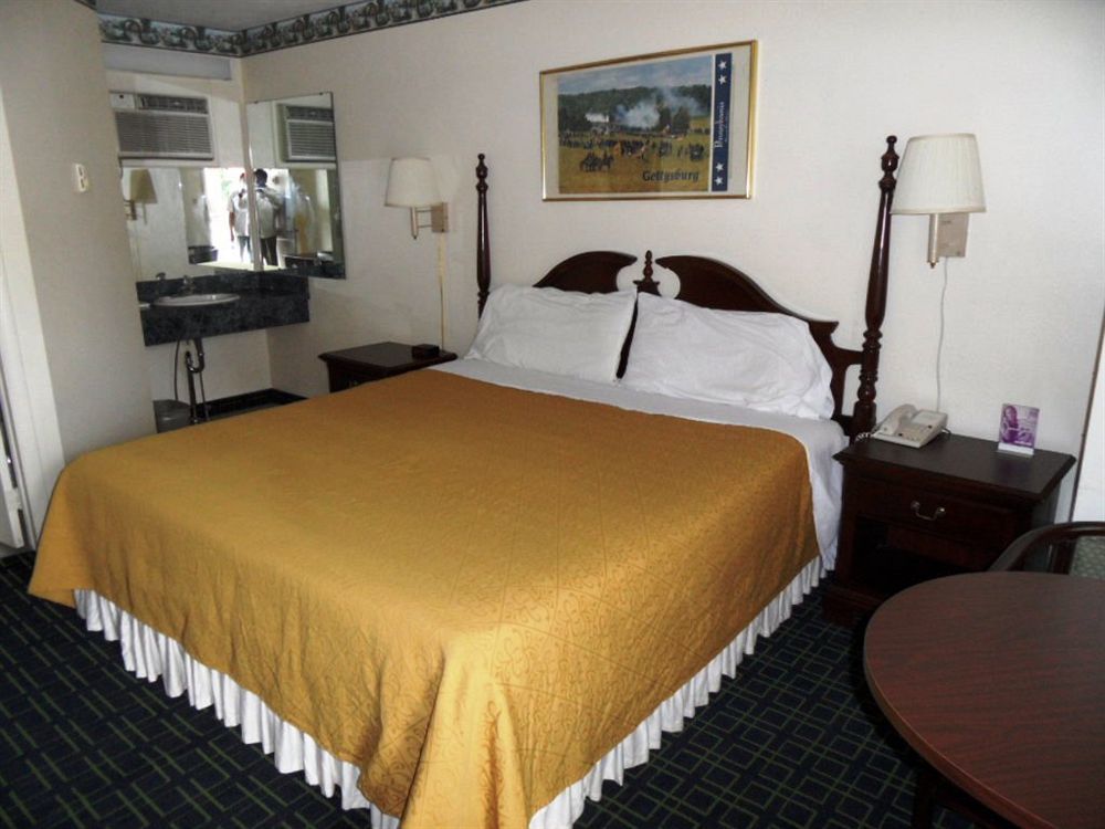 Red Carpet Inn - Gettysburg Exteriör bild